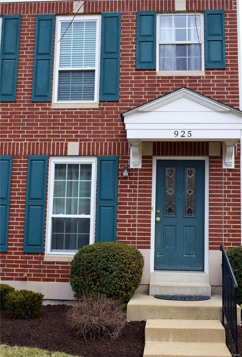 925 Rolling Thunder Dr.