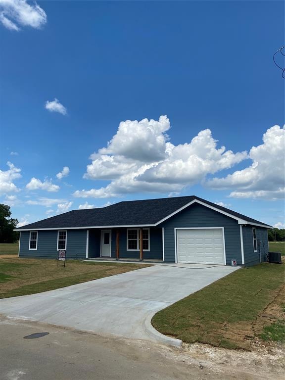 1314 Chase Ave, Cleburne, TX 76031 - photo 1