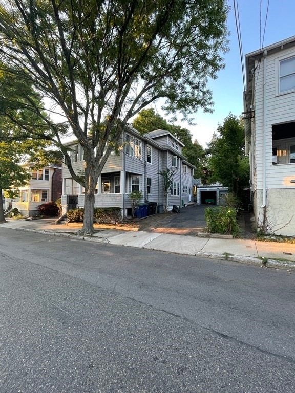 35 Upland Rd unit 35, Somerville, MA 02144 - photo 1