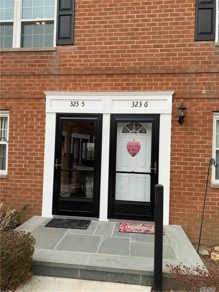 323 Hicksville Rd unit 5, Bethpage, NY 11714 - photo 1