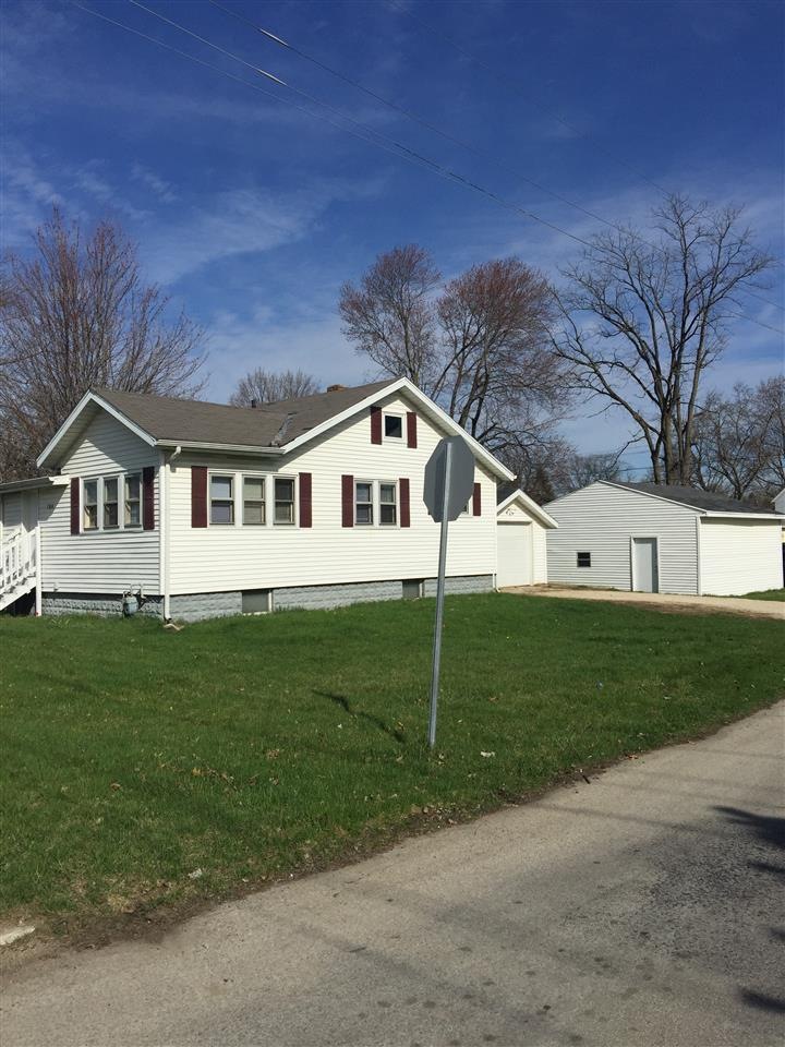 1300 W Lusher Ave, Elkhart, IN 46517 - photo 1