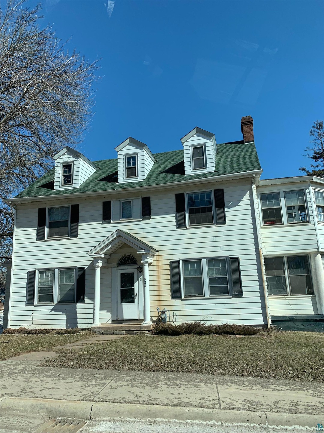 524 Woodland Ave, Duluth, MN 55812 - photo 1