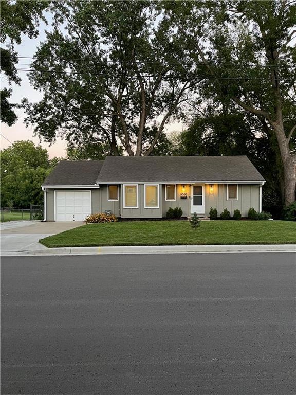 5535 Goddard St, Shawnee, KS 66203 - photo 1