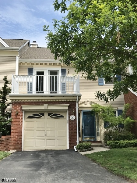 267 Amethyst Way unit 26E, Franklin Park, NJ 08823 - photo 1