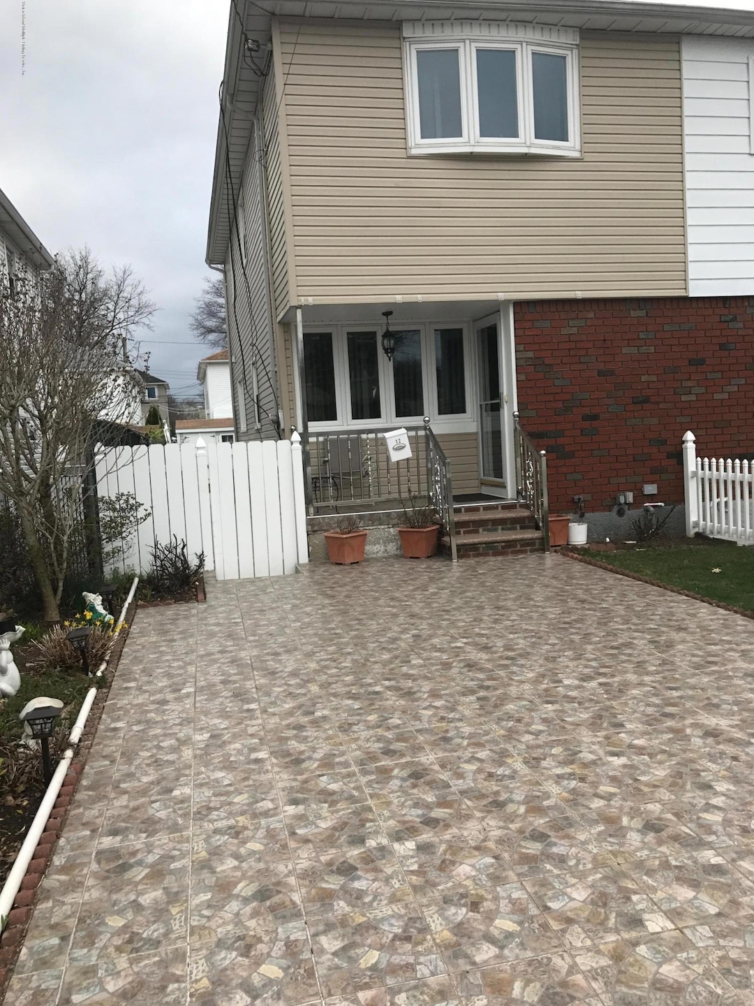 12 Xenia St, Staten Island, NY 10305 - photo 1