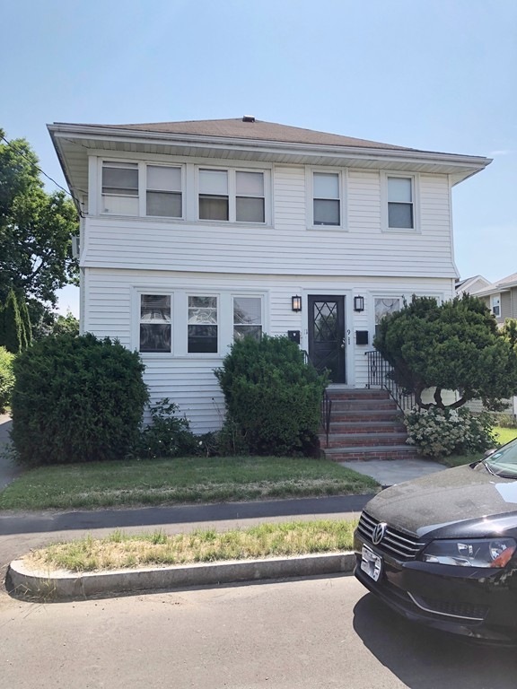 11 Taylor St unit 1, Quincy, MA 02170 - photo 1