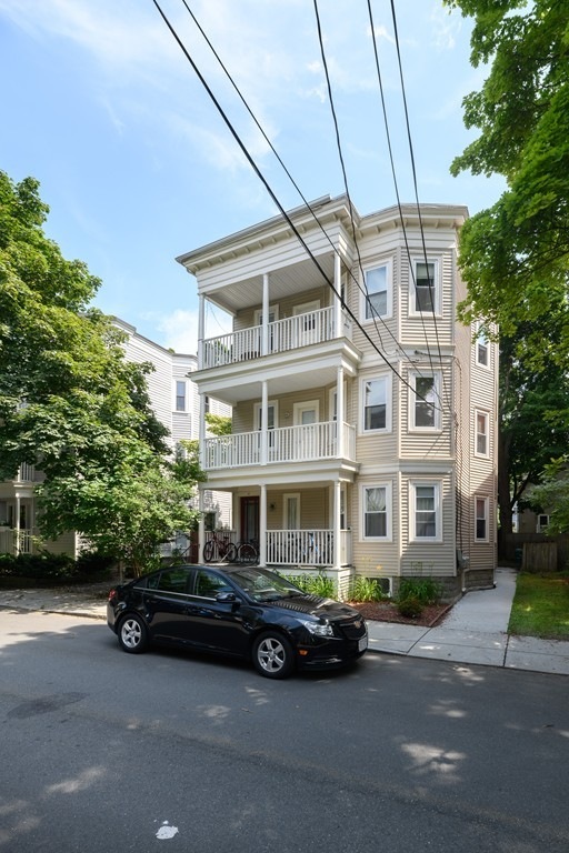 8 Poplar Rd, Cambridge, MA 02138 - photo 1