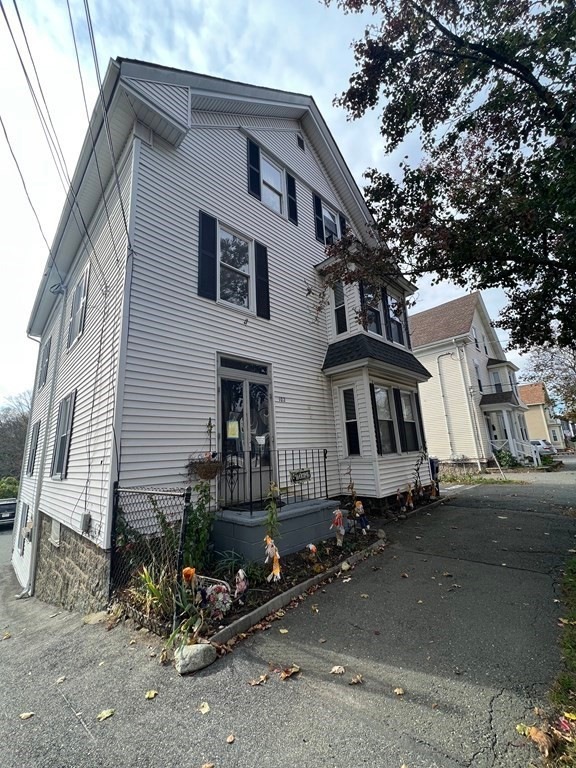 102 Holten St unit 2, Danvers, MA 01923 - photo 1