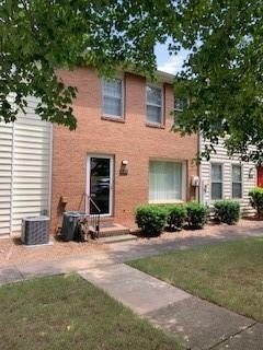 232 High Creek Dr, Roswell, GA 30076 - photo 1