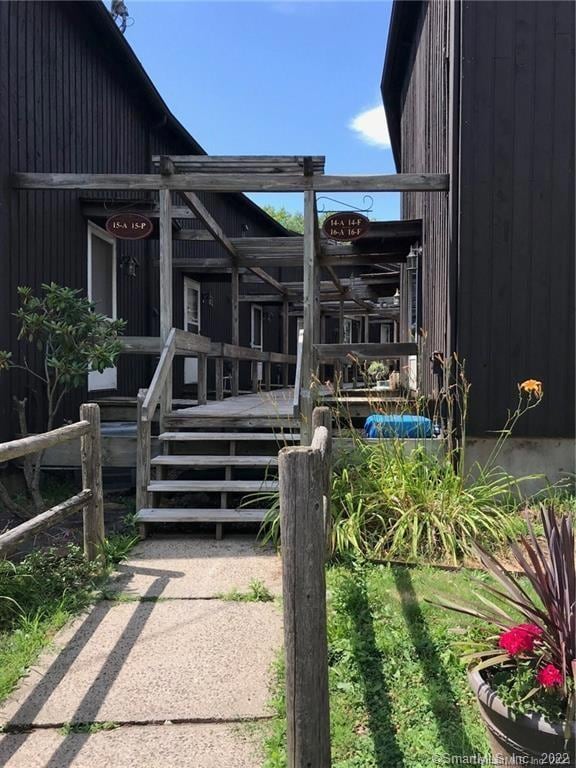 14 Country Squire Dr unit F, Cromwell, CT 06416 - photo 1