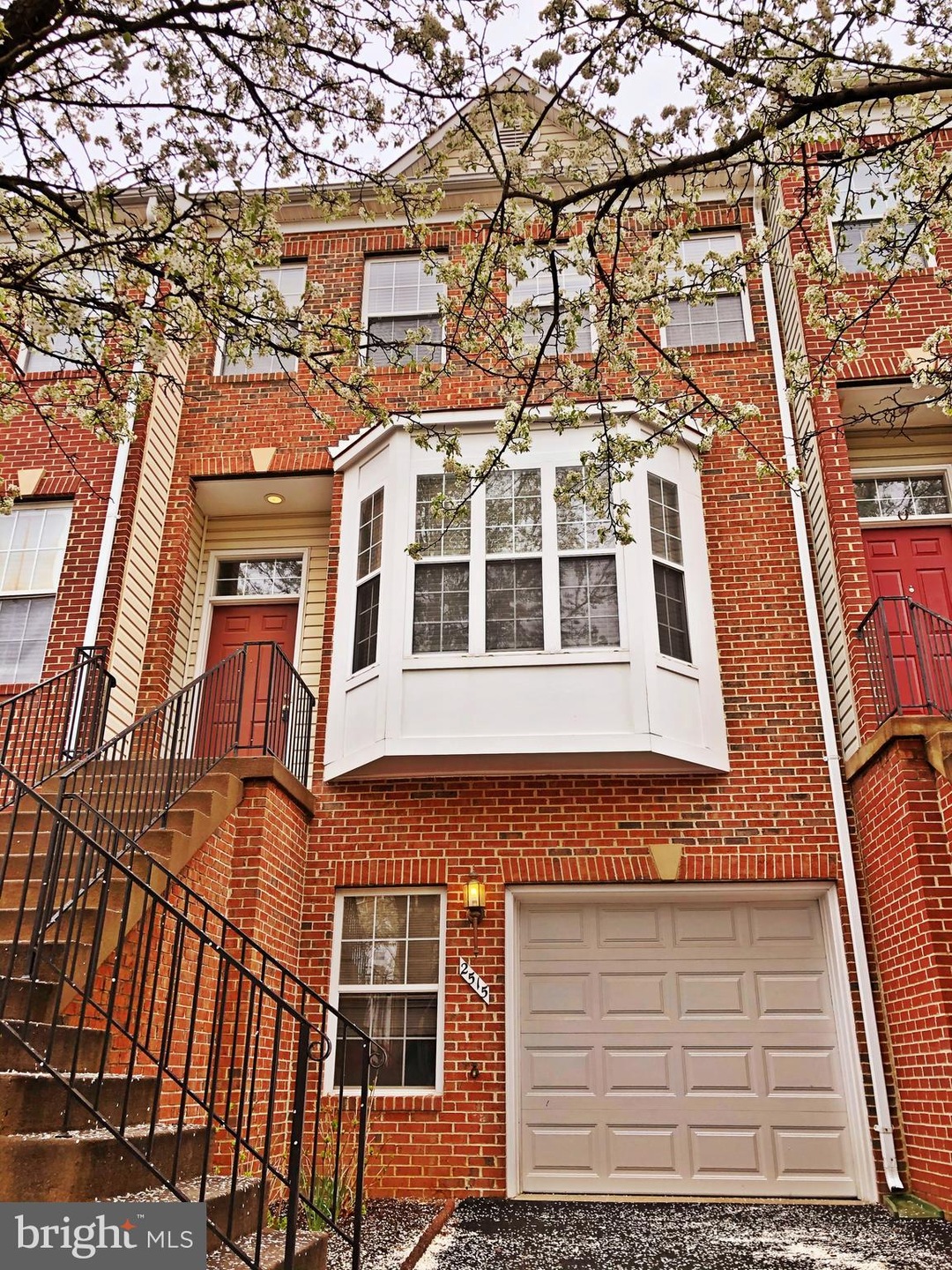 2515 Woodrow Wilson Dr, Herndon, VA 20171 - photo 1