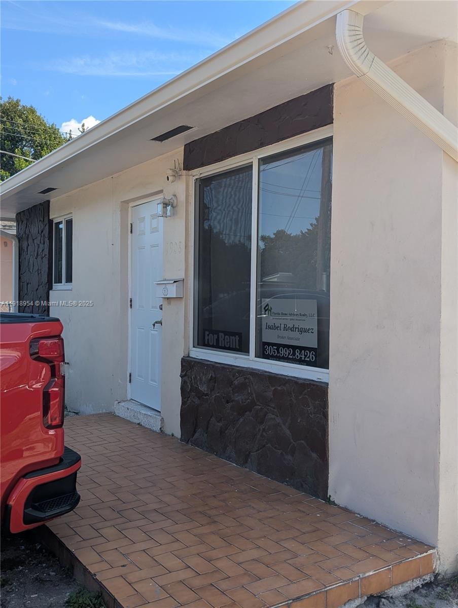 1908 NW 17th St unit 1908, Miami, FL 33125 - photo 1