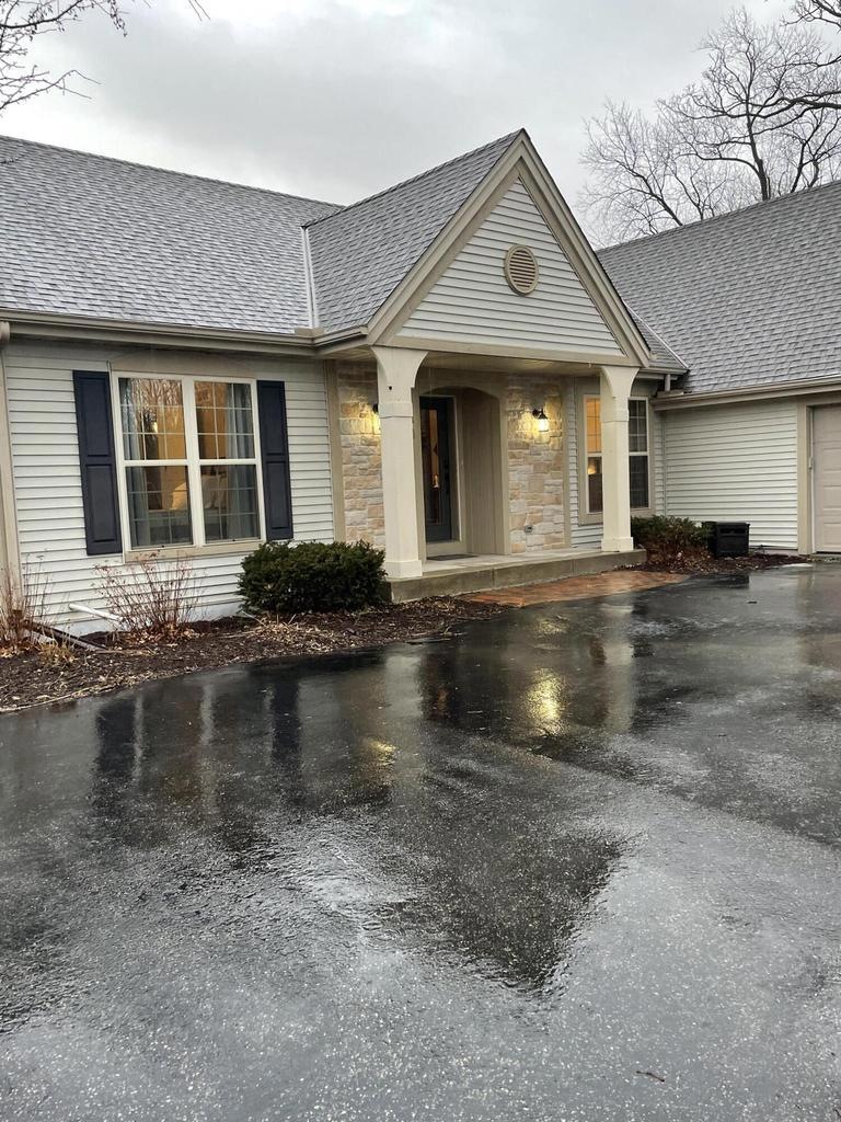 E683945D-8B82-4090-834F-5EA3F4F589E9_(1)