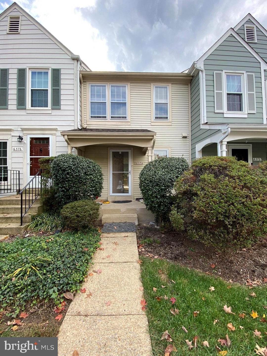 6374 Chimney Wood Ct, Alexandria, VA 22306 - photo 1