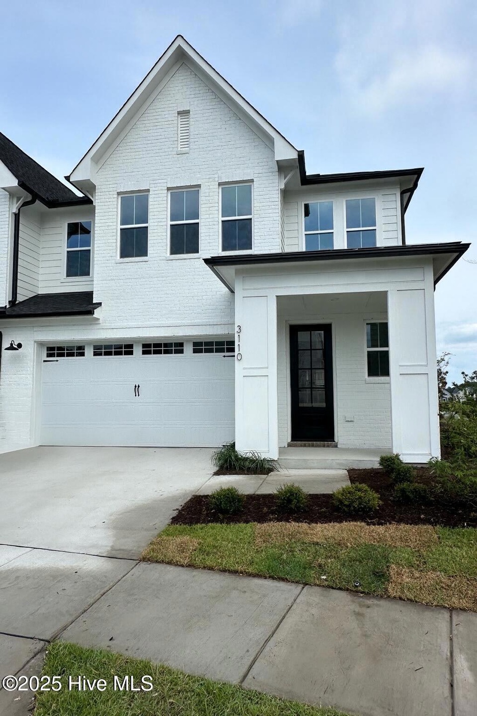 F5B4975E-1401-4D67-AE7B-09554C810E0B