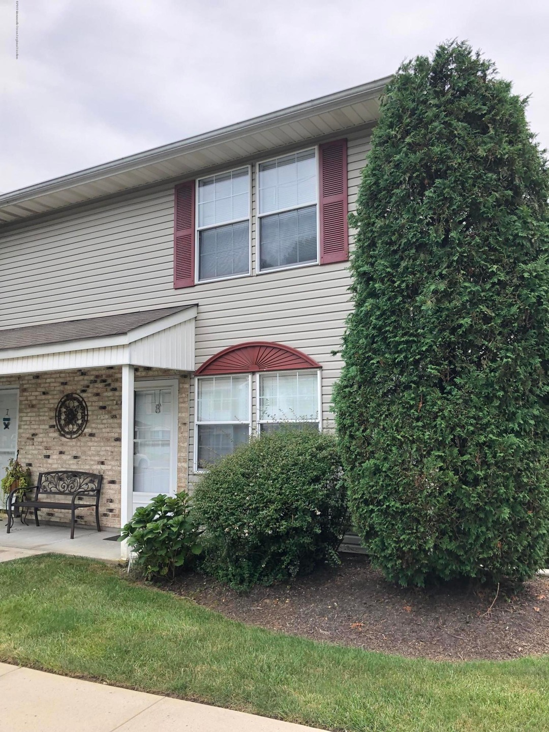 FDC3FAC8-4535-4B34-8FF8-723A274890E9