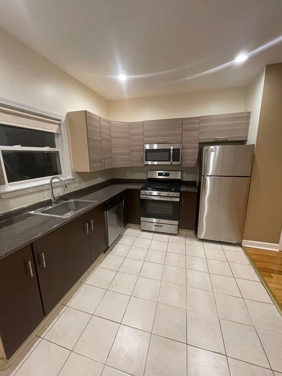 7 Estella St unit 3, Mattapan, MA 02126 - photo 1