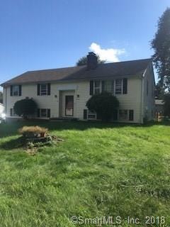 Welcome Home to 11 Downing Circle