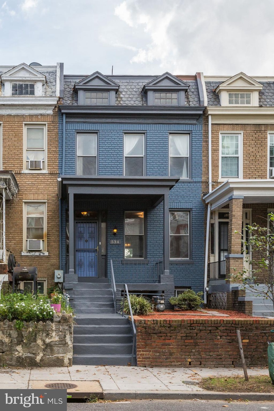 534 Irving St NW, Washington, DC 20010 - photo 1