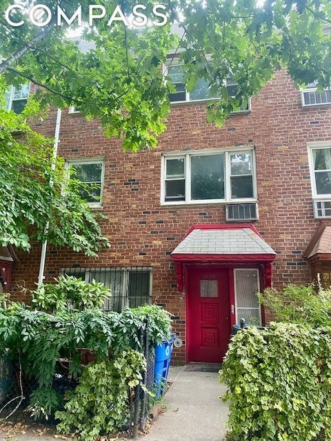 32-55 41st St, Astoria, NY 11103 - photo 1