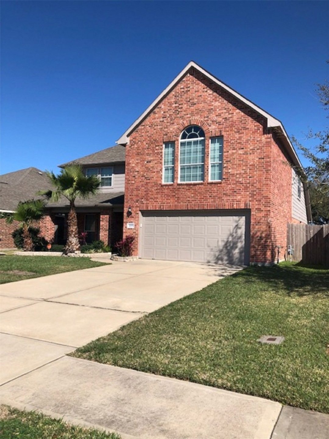 2015 Golden Creek Ln, Richmond, TX 77469 - photo 1