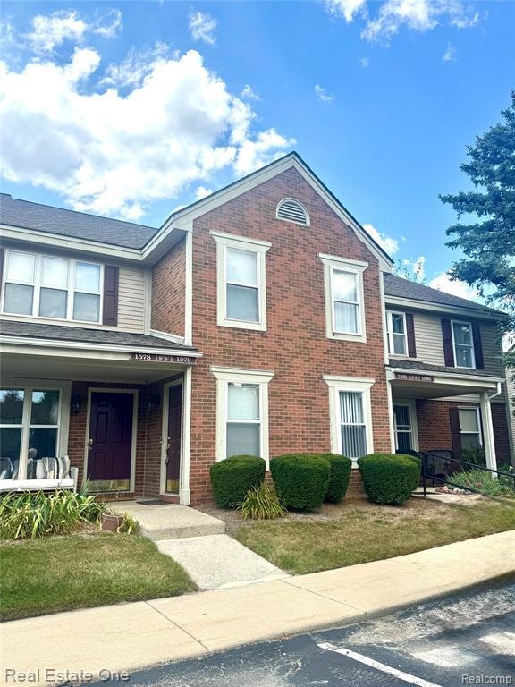 Sold $158,000 • Co-Listing Agent