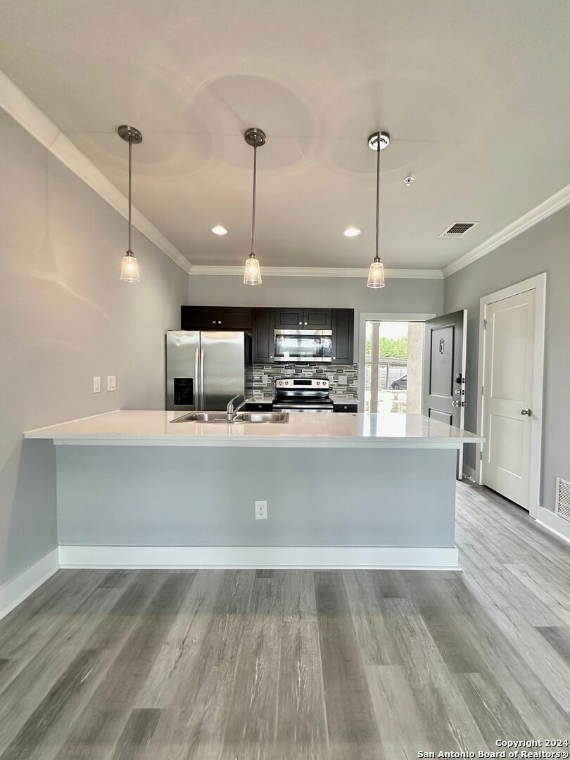 831 Terrell Rd unit 103, Terrell Hills, TX 78209 - photo 1