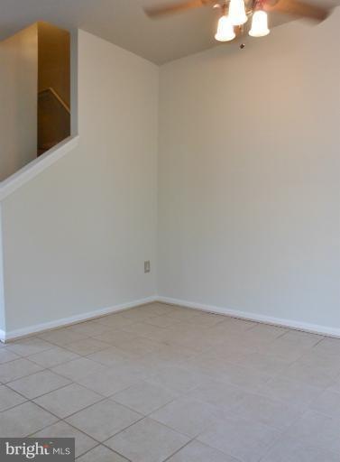 10298 Butternut Cir, Manassas, VA 20110 - photo 1