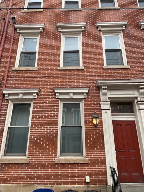 For Rent $1,250/month