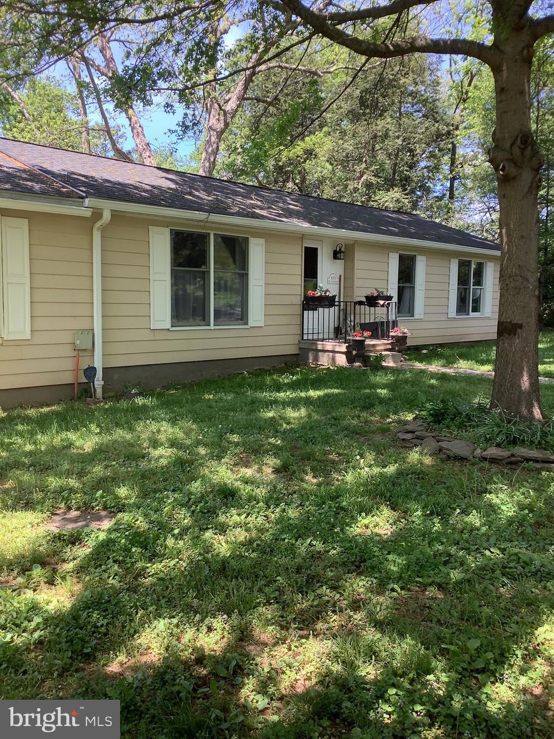 6008 Bell Station Rd, Glenn Dale, MD 20769 - photo 1