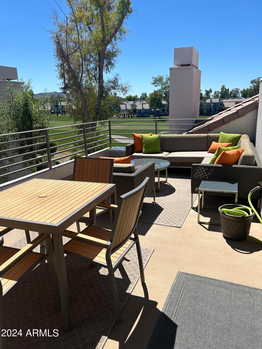 BEAUTIFUL GOLF/MTN VIEWS FROM PATIO
