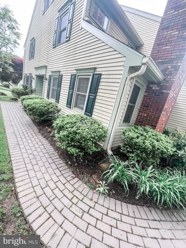 70 Fair Acres Ct, Princeton, NJ 08540 - photo 1