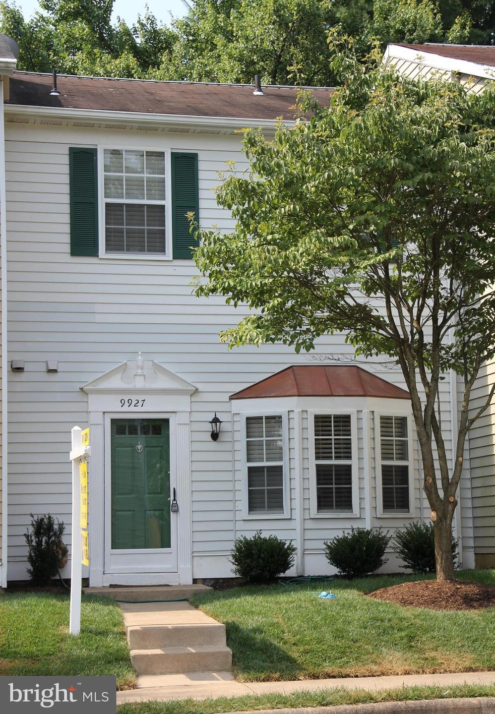 9927 Capperton Dr, Oakton, VA 22124 - photo 1