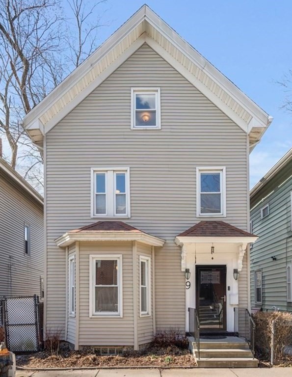 9 Mills St, Roxbury, MA 02119 - photo 1