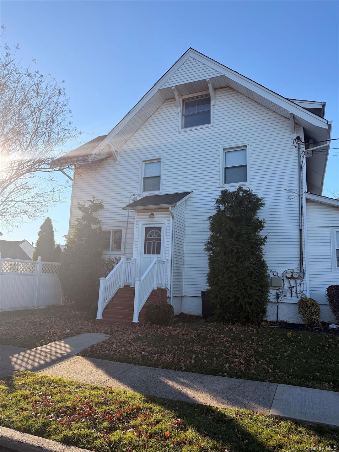 65 W Windsor Pkwy, Oceanside, NY 11572 - photo 1