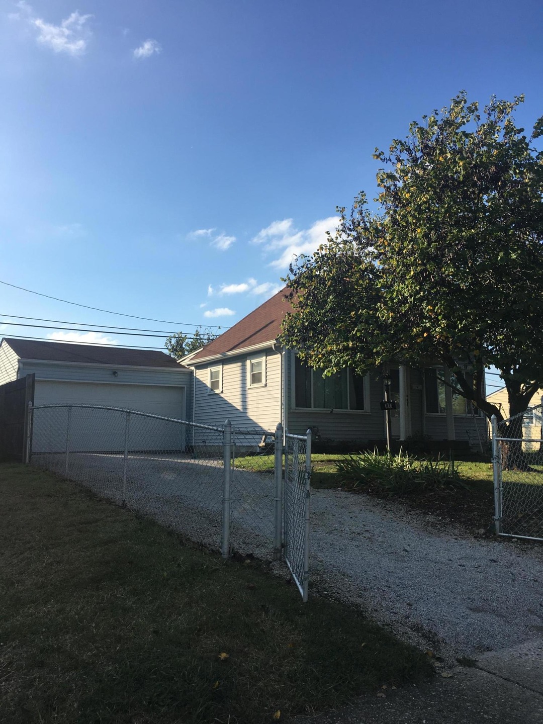 107 S Weyant Ave, Columbus, OH 43213 - photo 1