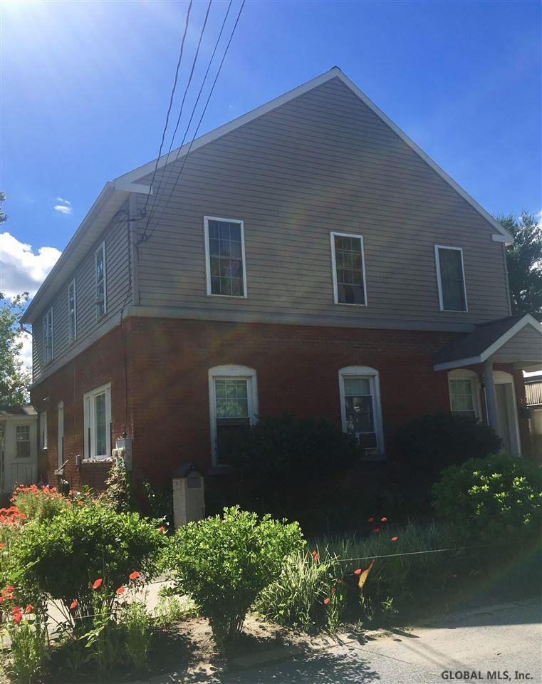 21 Park St, Saratoga Springs, NY 12866 - photo 1