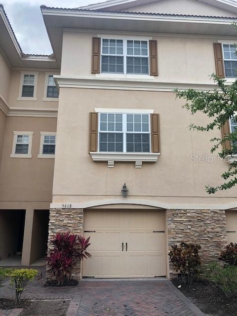 5618 Sea Turtle Ct, New Port Richey, FL 34652 - photo 1