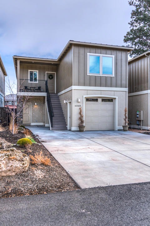 Via Cambria NW 63160 Web (3 of 34)