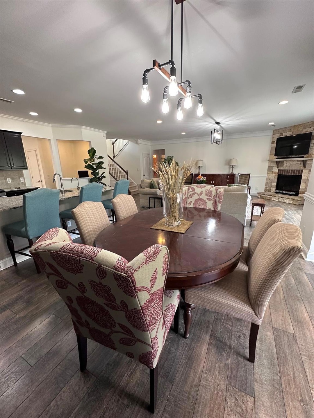 2068 Angel Oak Dr, Fort Mill, SC 29715 - photo 1