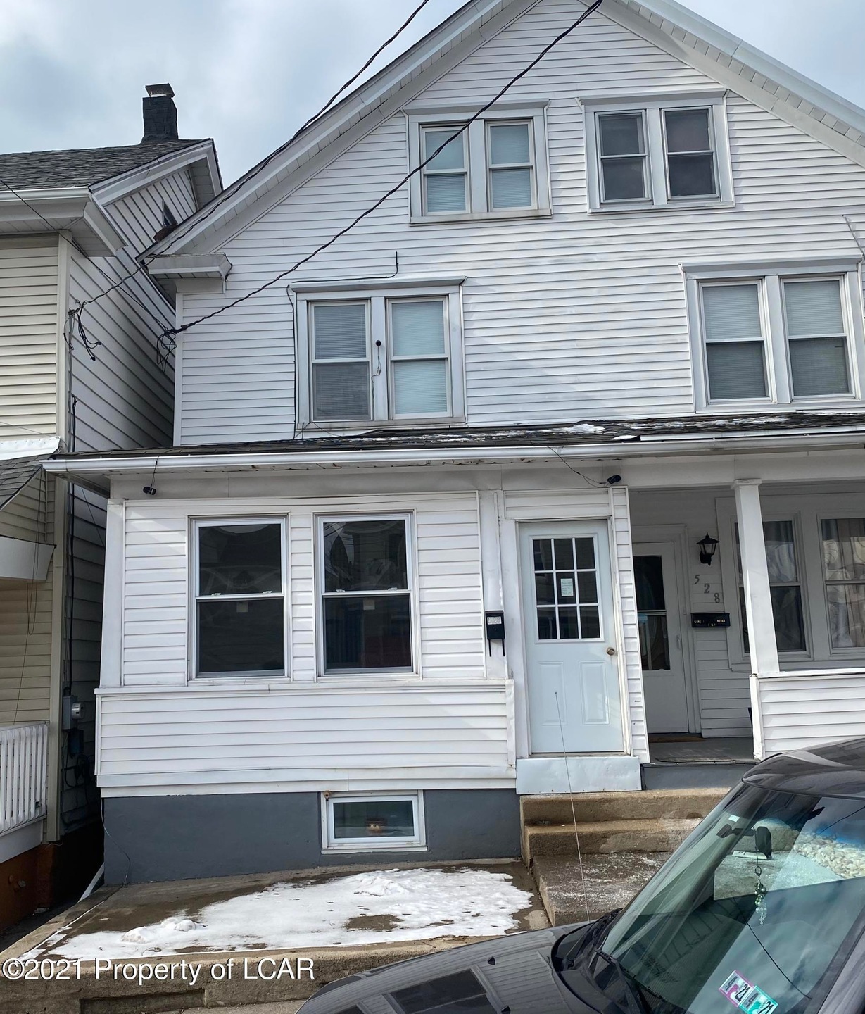 526 N Wyoming St, Hazleton, PA 18201 - photo 1