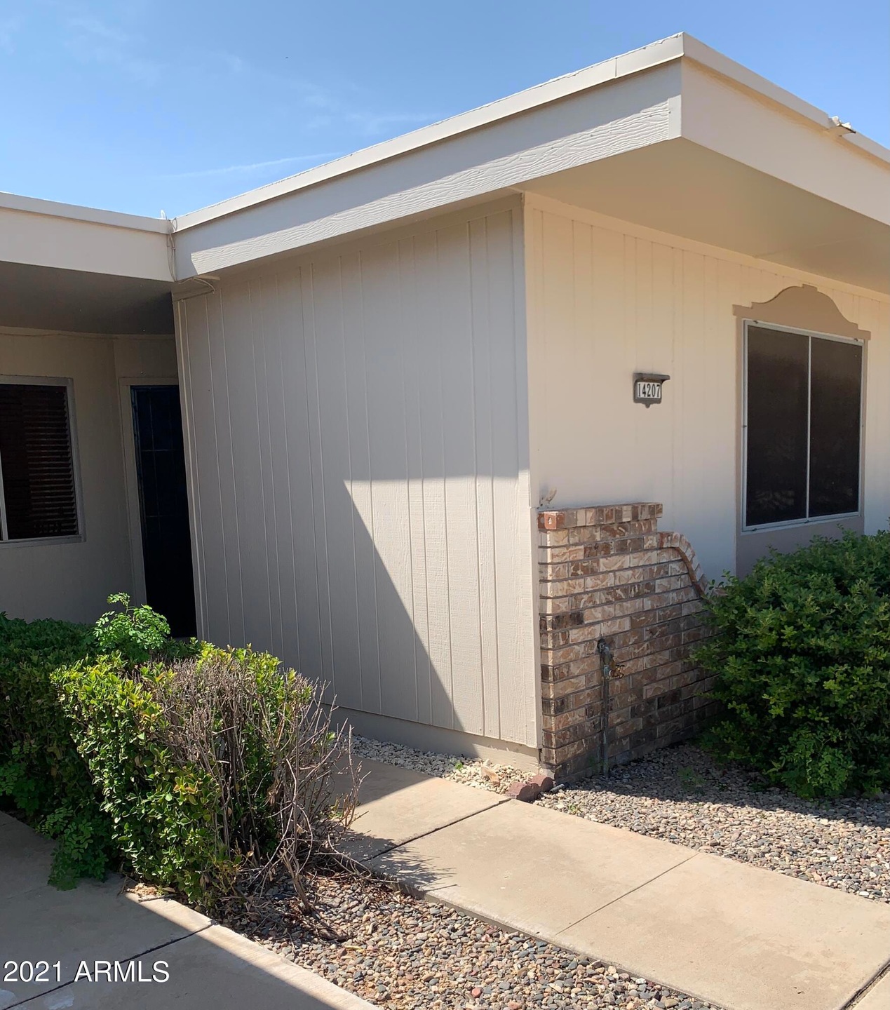 14207 N Palm Ridge Dr W unit 17H, Sun City, AZ 85351 - photo 1