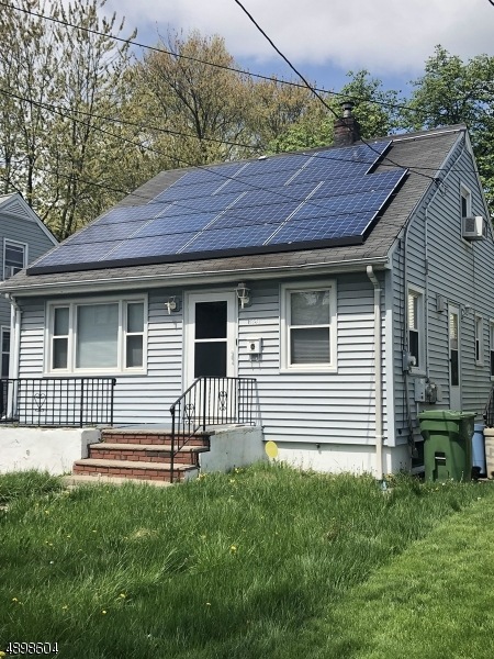 1141 Monmouth Ave, Linden, NJ 07036 - photo 1