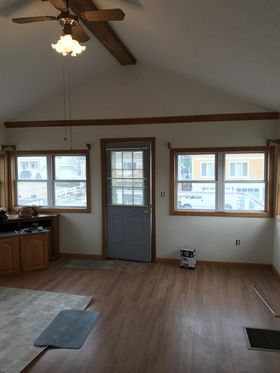 387 N End Blvd unit 2, Salisbury, MA 01952 - photo 1