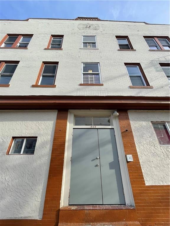 408 W Washington St unit 3E, Allentown, PA 18102 - photo 1