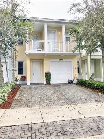 10776 NW 74th Ln, Doral, FL 33178 - photo 1