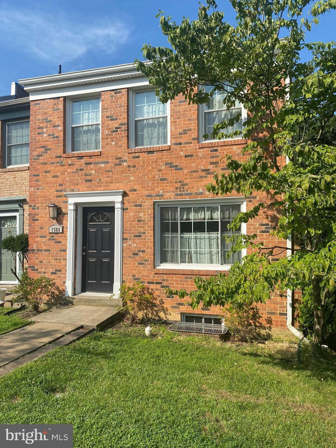 1988 Mayflower Dr, Woodbridge, VA 22192 - photo 1