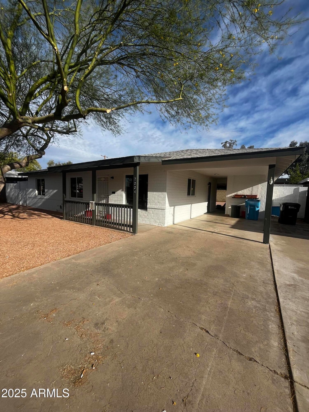 Under Contract $389,000