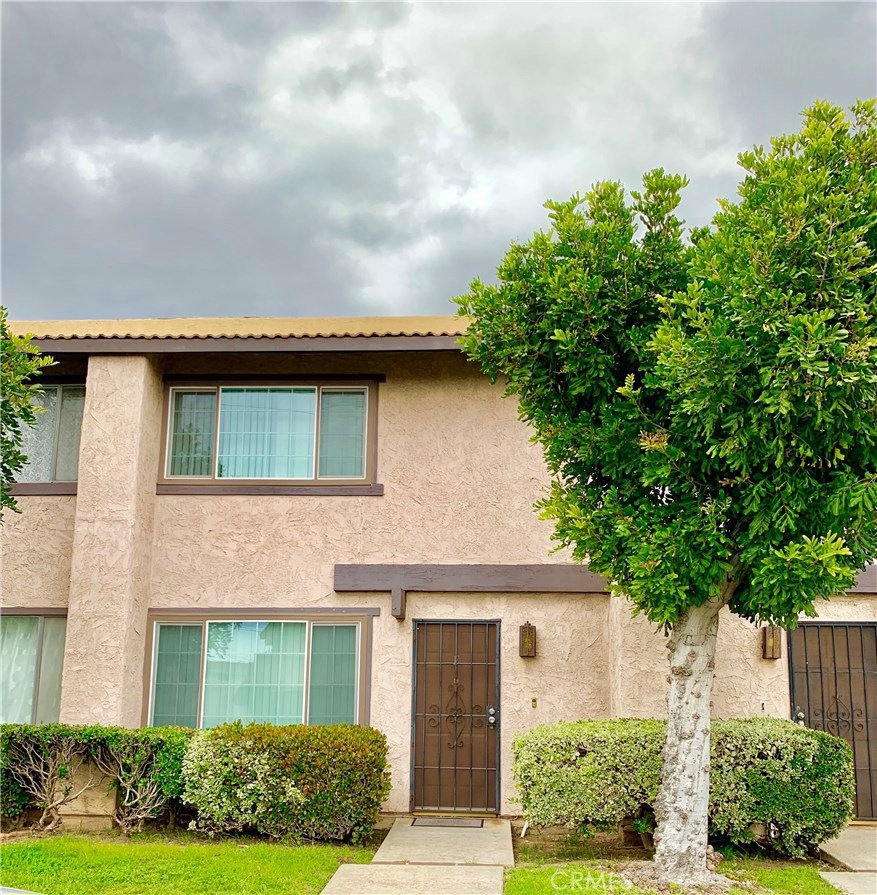 402 N Alhambra Ave unit E, Monterey Park, CA 91755 - photo 1