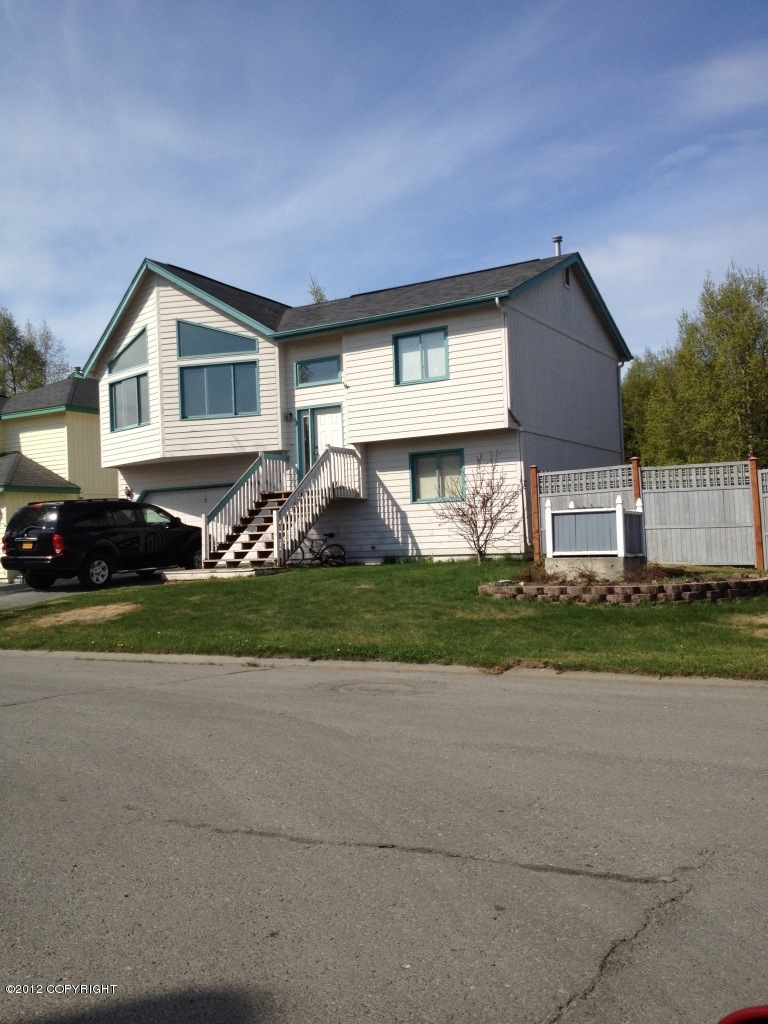 6820 Chad St, Anchorage, AK 99518 - photo 1